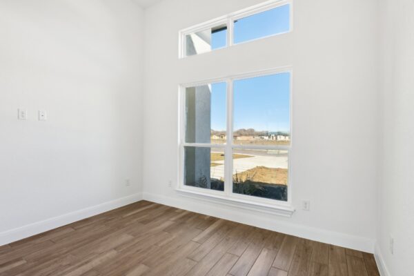 33-web-or-mls-14022 William Blazeby-033