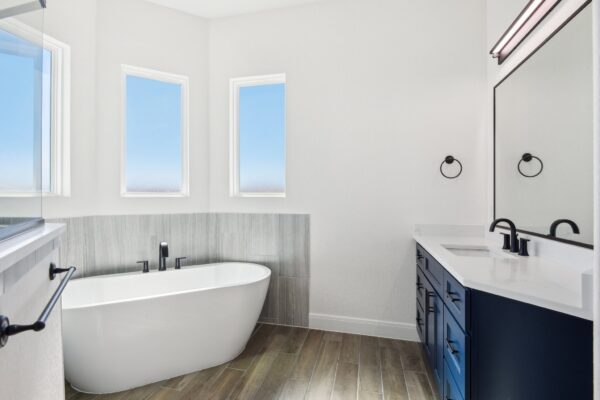 47-web-or-mls-14022 William Blazeby-047