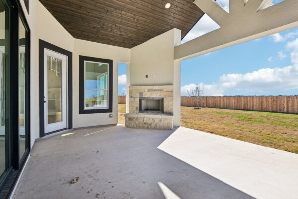 61-web-or-mls-14022 William Blazeby-061