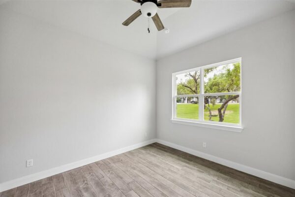 26-Breathless View 527 IMG 25